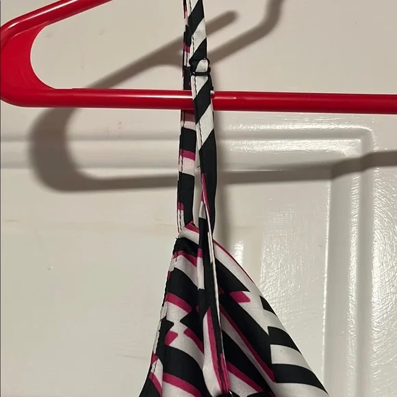 Women's Sexy Maxi Dress - Black,Pink,White - Picture 4 of 4